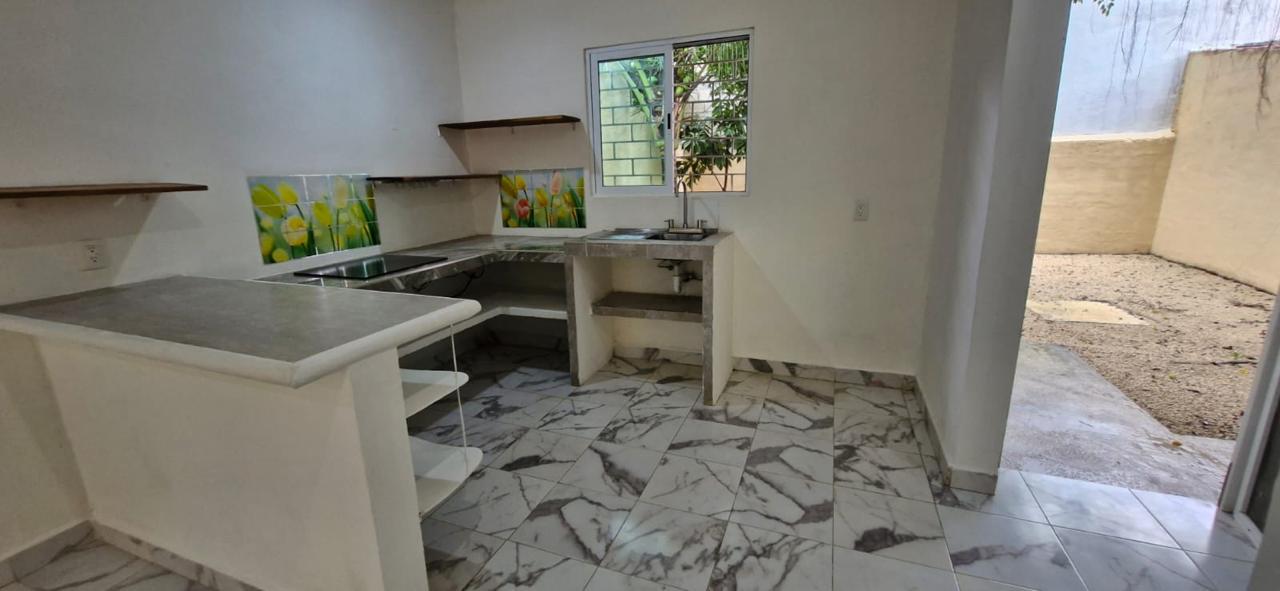 House in Benito Juarez — miniatura 5
