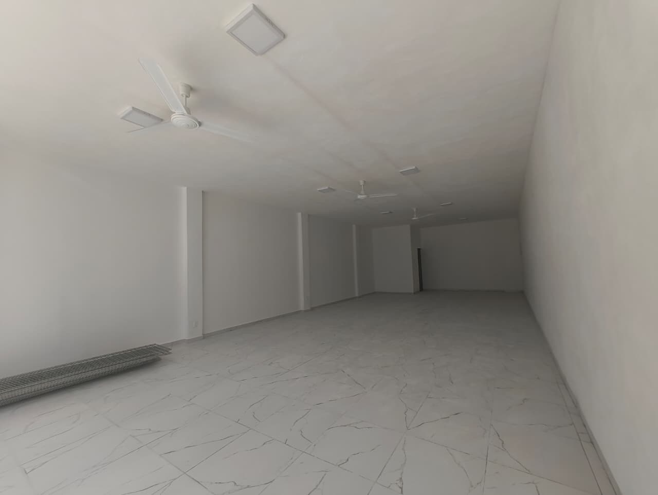 Local comercial en Martinez Ross — miniatura 3