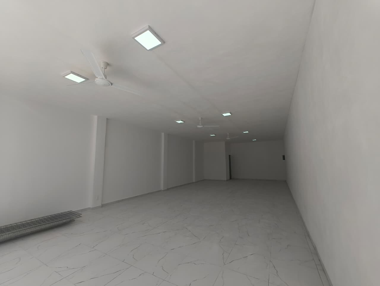 Local comercial en Martinez Ross — miniatura 4